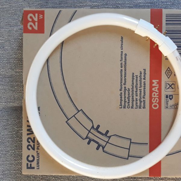 Świetlówki kołowe firmy Osram mix karton 50 sztuk